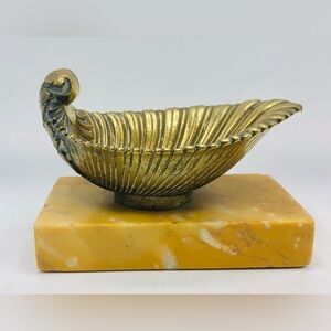 Antique French Brass Shell Leaf Dish Sienna Marble Ormolu Vide Poche 1800–1825